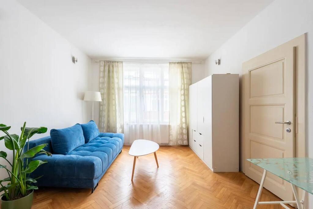2 Bedrooms Apt Near Wenceslas Sq 프라하 외부 사진